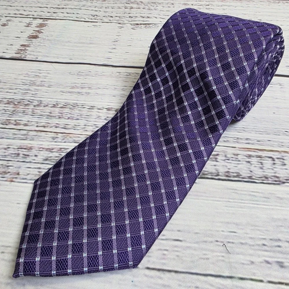 NEW Jos. A. Bank Traveler Stain Resistant 100%‎ Silk Men's Neck Tie Purple Plaid